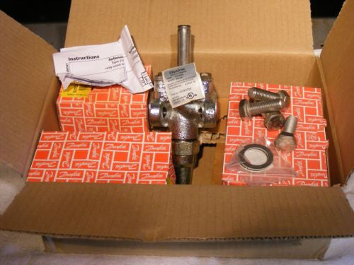 Danfoss 027G9617 Kit w/ Evrat 10 Solenoid Valve 032F6214 See Pictures New In Box
